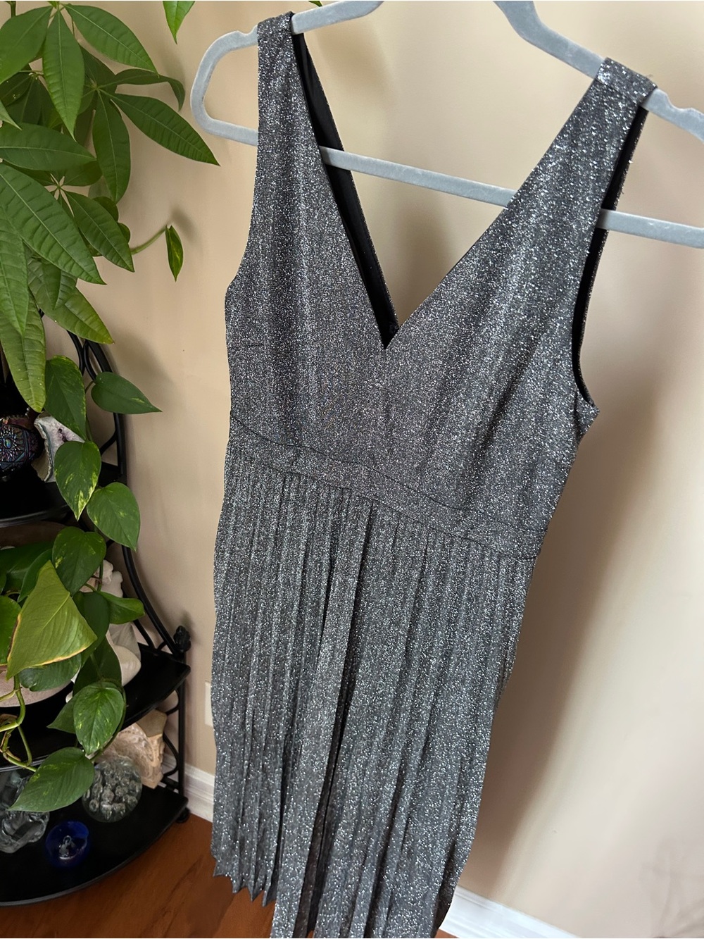 NWT Sparkly Metalic Silver Dress Sz L